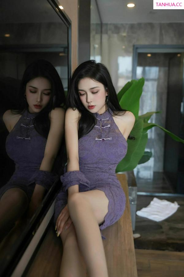   [XiuRen]高清写真图 2025.09.24 No.10801 小阿娇Gill 白色丝袜第16张图片